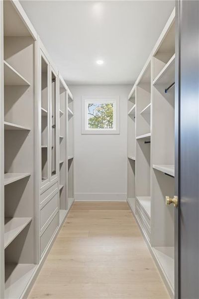 Spacious, unfurnished interior of a new home in , Atlanta (Image 45).