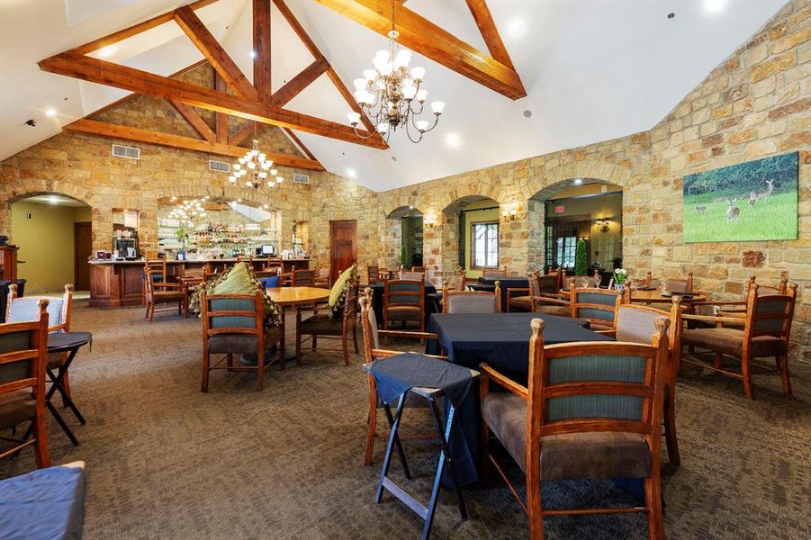 Fine Dining/Casual Fare