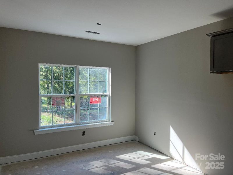 Breakfast Area overlooking Rear Deck & Backyard