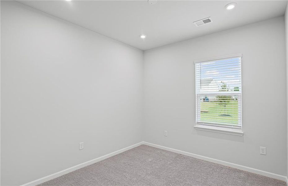 Spacious, unfurnished interior of a new home in Anderson Point, McDonough (Image 10).