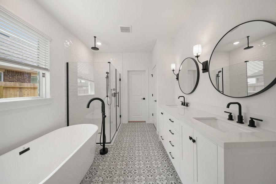 Spa-like primary bath (*Photo not of actual home and used for illustration purposes only.)