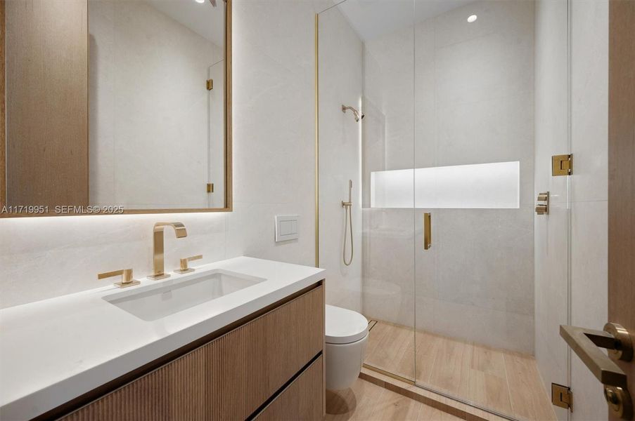 Furnished interior view inside a new home in , Miami Beach (Image 36).