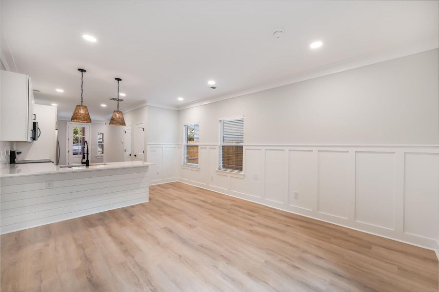 Spacious, unfurnished interior of a new home in , North Charleston (Image 29).