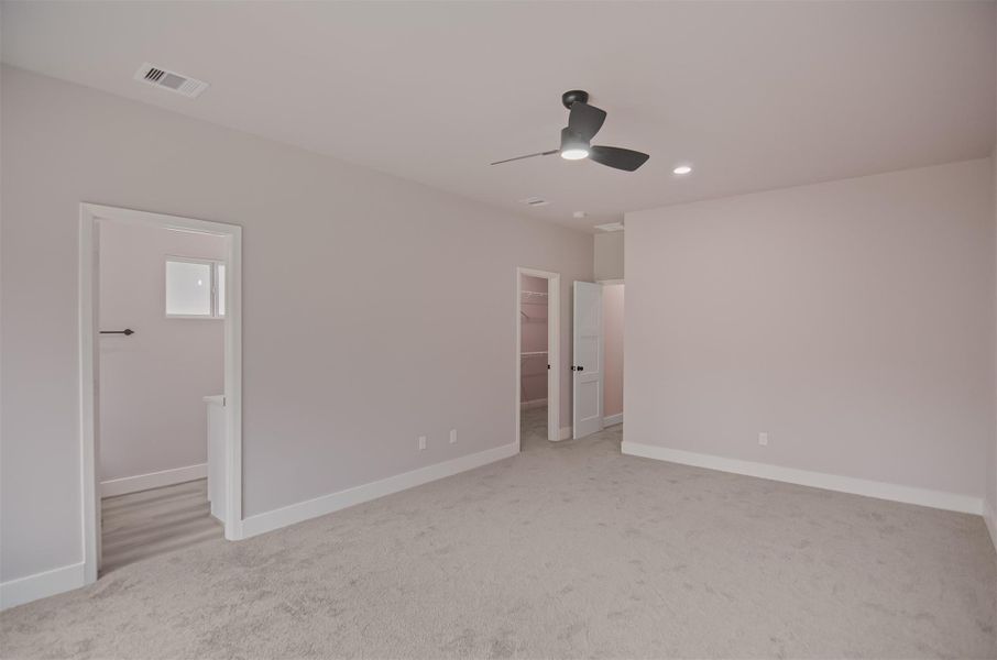 Spacious, unfurnished interior of a new home in , Montgomery (Image 25).
