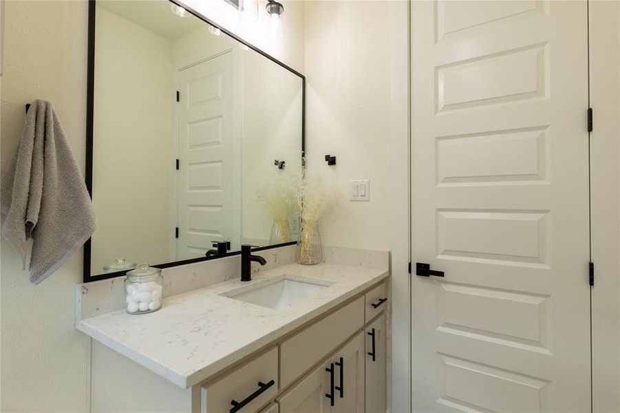 Furnished interior view inside a new home in , Dallas (Image 6). Furnished interior view inside a new home in , Dallas (Image 6).