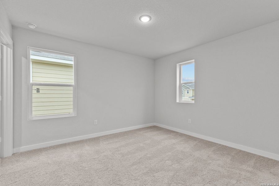 Spacious, unfurnished interior of a new home in Applewhite Meadows, San Antonio (Image 12).