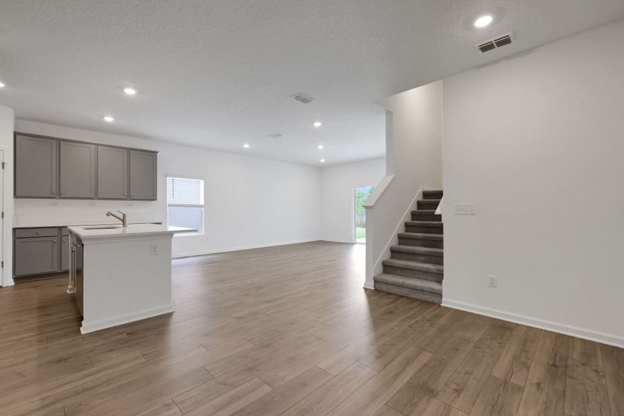 2,286sf New Home in Orange  Park, FL.  - Slide 13