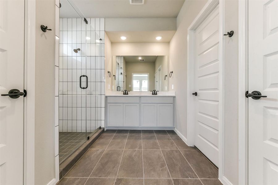 Furnished interior view inside a new home in Colony at Pinehurst, Pinehurst (Image 14).