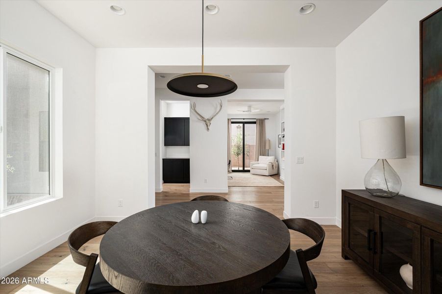 06-5724EMouraDr-6 06-5724EMouraDr-6