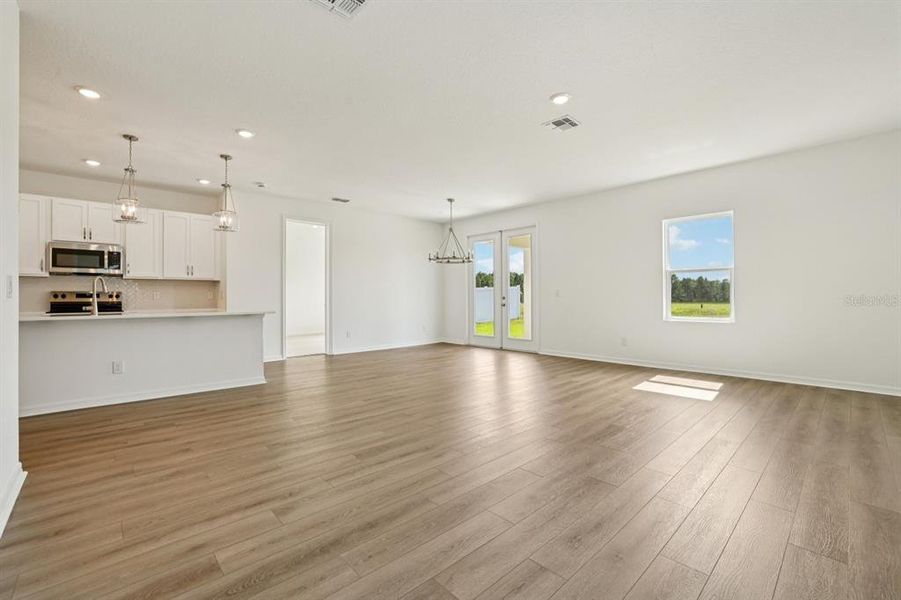Spacious, unfurnished interior of a new home in Sunbrooke, St. Cloud (Image 32). Spacious, unfurnished interior of a new home in Sunbrooke, St. Cloud (Image 32).