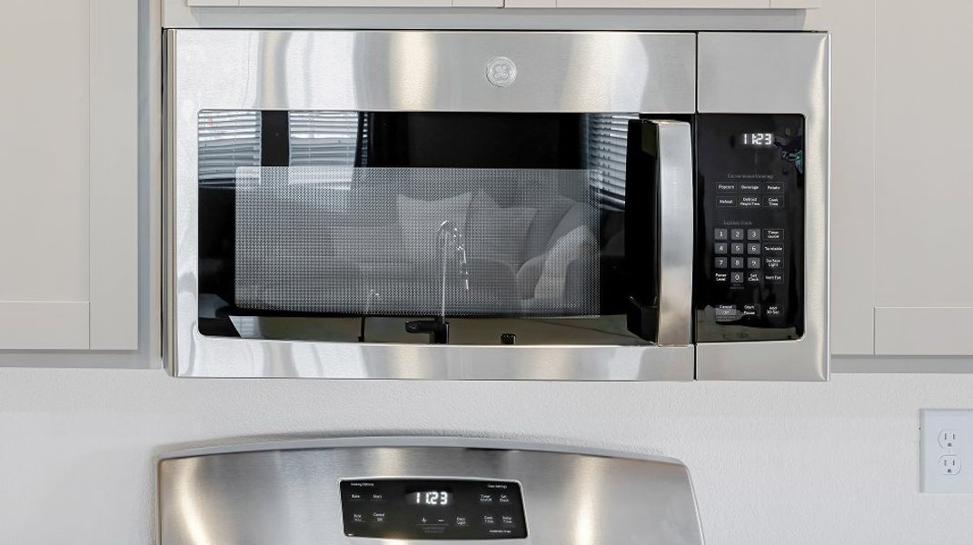 Heritage Square EI Microwave F1