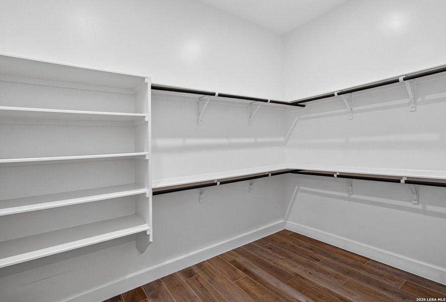 Spacious, unfurnished interior of a new home in Ladera, San Antonio (Image 57). Spacious, unfurnished interior of a new home in Ladera, San Antonio (Image 57).