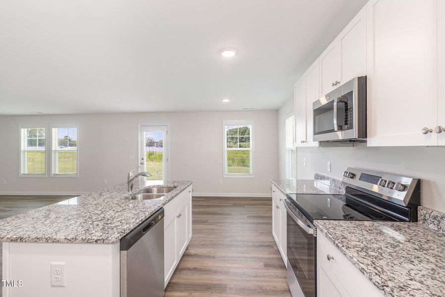 015_img_0212-edit_552