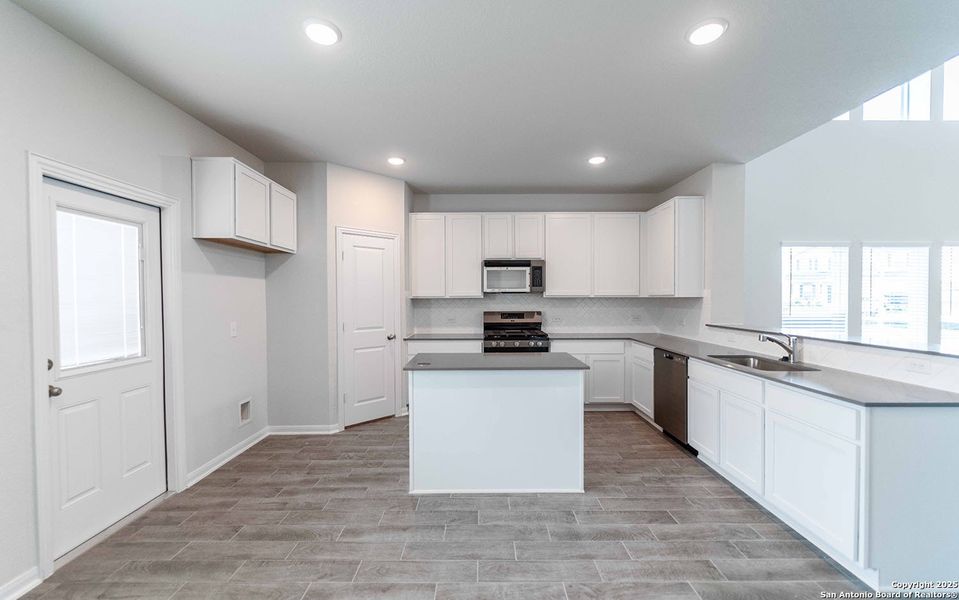 Furnished interior view inside a new home in Mesa Vista, Von Ormy (Image 2). Furnished interior view inside a new home in Mesa Vista, Von Ormy (Image 2).