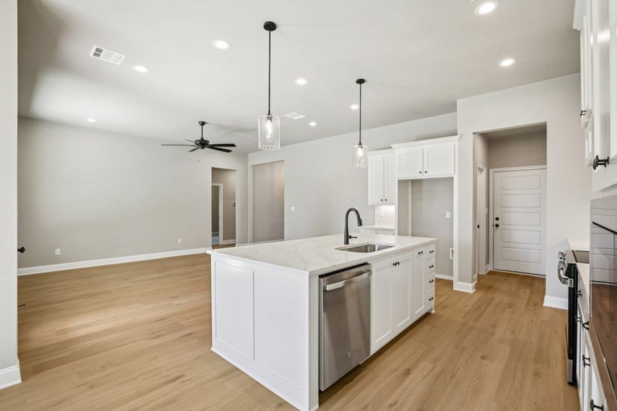 Furnished interior view inside a new home in Drake's Landing, Salado (Image 13).