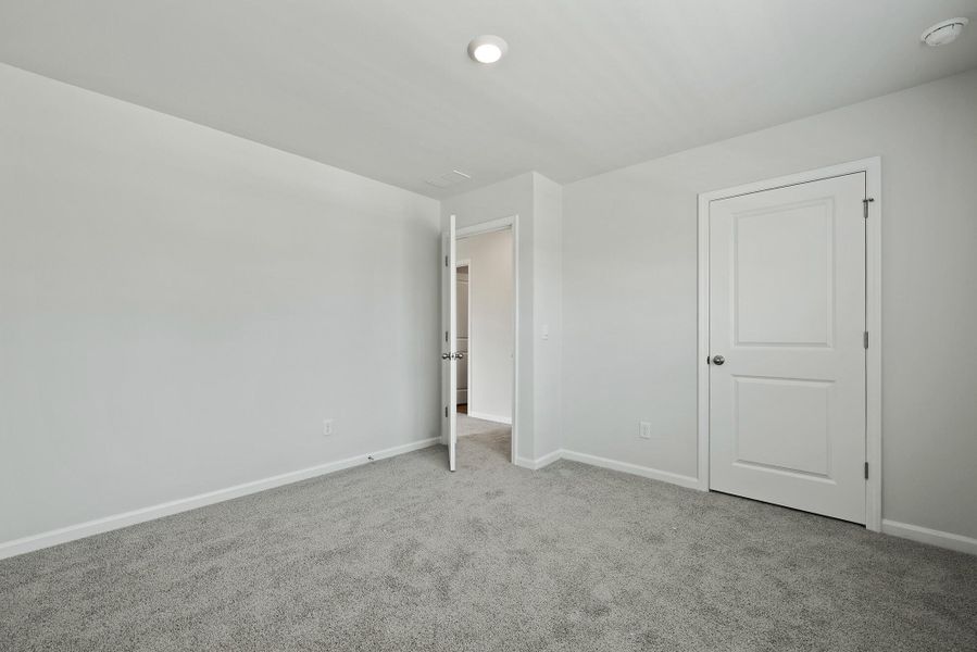Spacious, unfurnished interior of a new home in , Manning (Image 21).