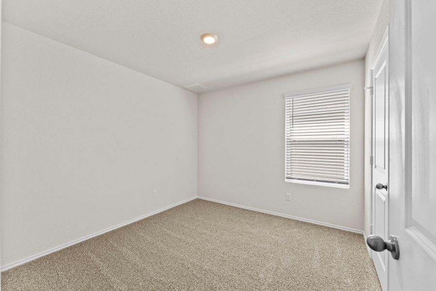 Spacious, unfurnished interior of a new home in Bollinger, Maxwell (Image 22).