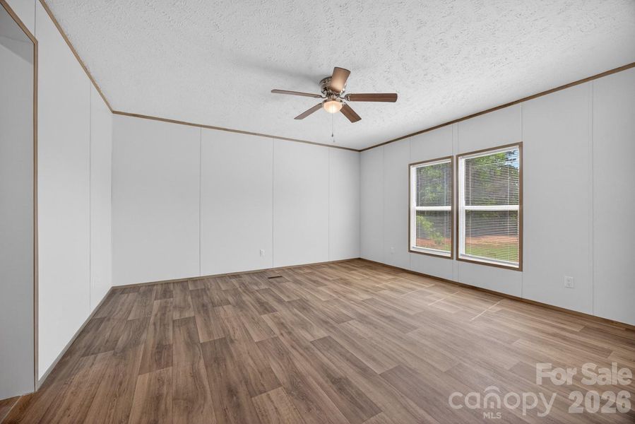 Spacious, unfurnished interior of a new home in , Lexington (Image 30).