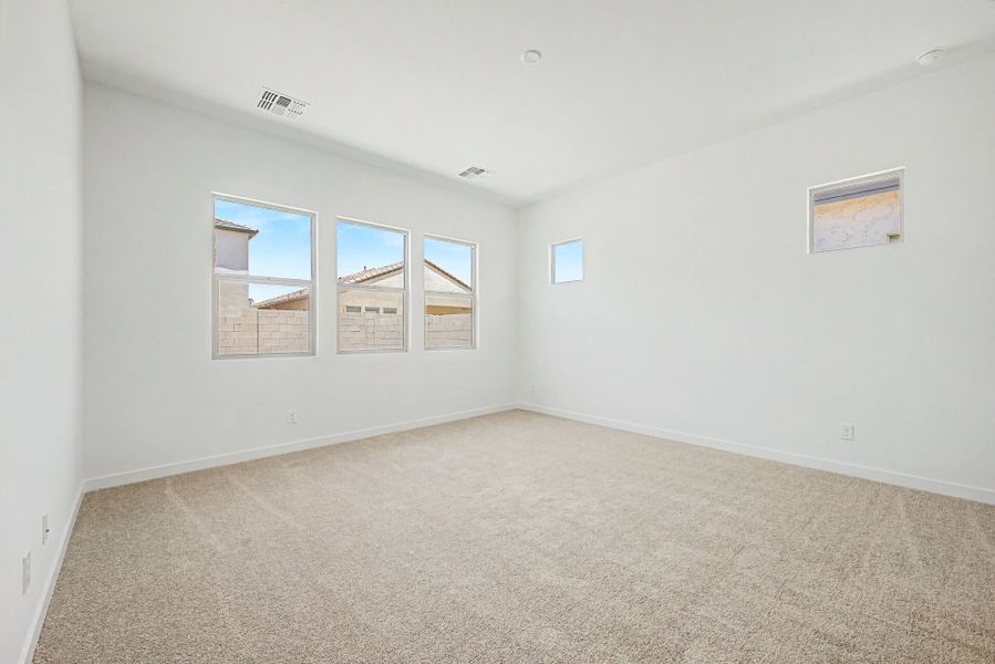 Spacious, unfurnished interior of a new home in Landmarke, San Tan Valley (Image 11). Spacious, unfurnished interior of a new home in Landmarke, San Tan Valley (Image 11).
