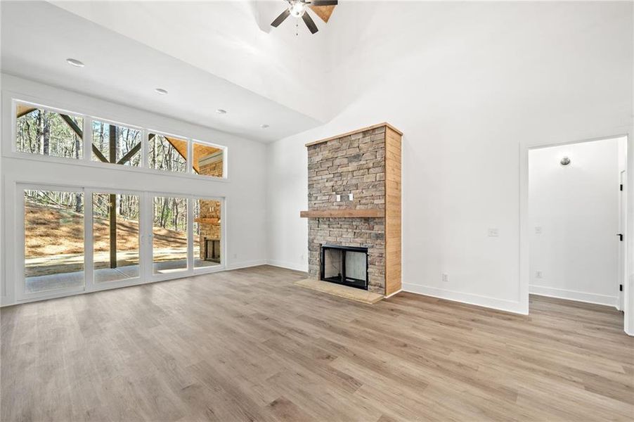 Spacious, unfurnished interior of a new home in , Ellijay (Image 29).