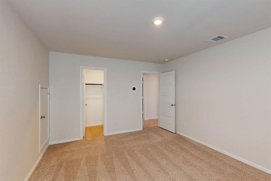 Spacious, unfurnished interior of a new home in Forest Park, Princeton (Image 37). Spacious, unfurnished interior of a new home in Forest Park, Princeton (Image 37).
