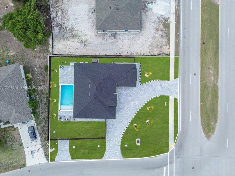 Community amenities in , Cape Coral (Image 40).