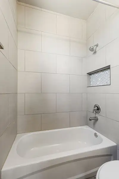 Furnished interior view inside a new home in Emerald Estates, Horizon City (Image 11). Furnished interior view inside a new home in Emerald Estates, Horizon City (Image 11).