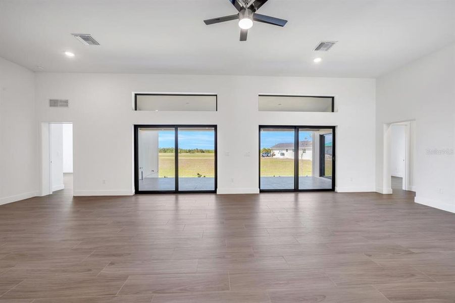 Spacious, unfurnished interior of a new home in , Punta Gorda (Image 11). Spacious, unfurnished interior of a new home in , Punta Gorda (Image 11).