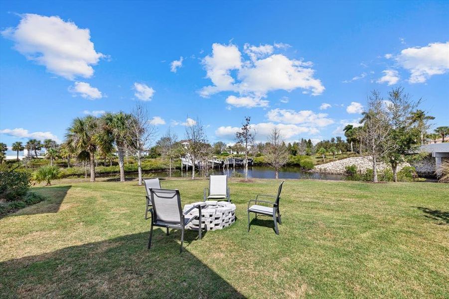 Community amenities in , Parrish (Image 59).