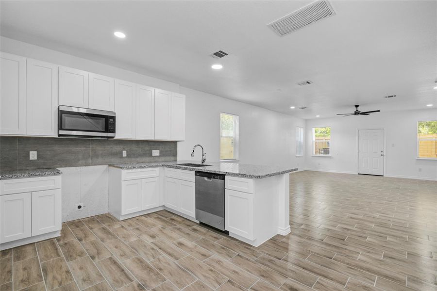 Furnished interior view inside a new home in , Houston (Image 6). Furnished interior view inside a new home in , Houston (Image 6).