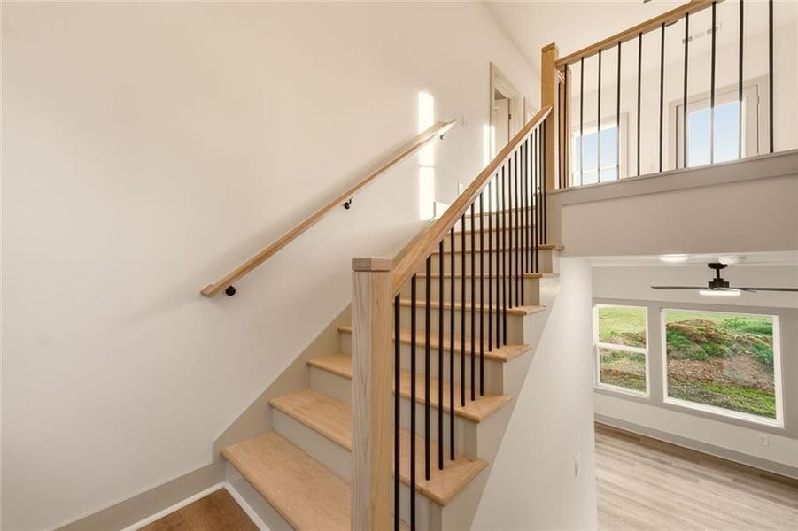 Spacious, unfurnished interior of a new home in , Athens (Image 31).