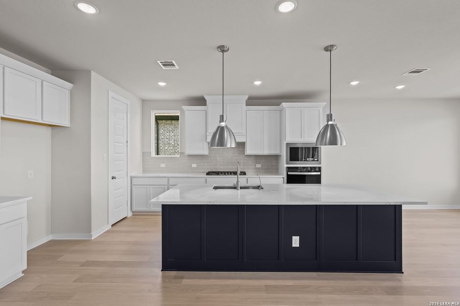 Furnished interior view inside a new home in Buffalo Crossing, Cibolo (Image 30).