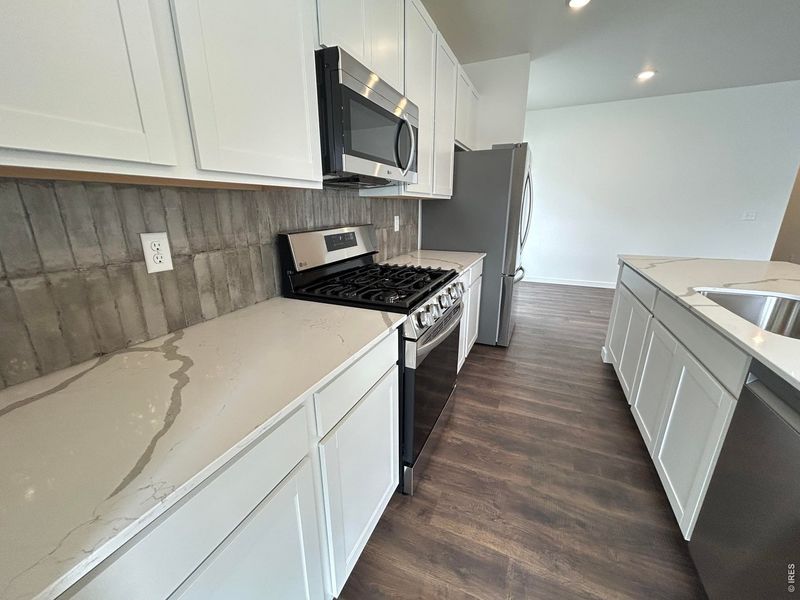 Furnished interior view inside a new home in Union Colony West, Greeley (Image 4).