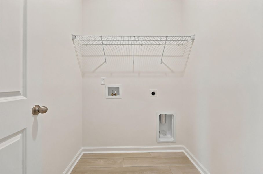 Spacious, unfurnished interior of a new home in Westfield, Conway (Image 51).