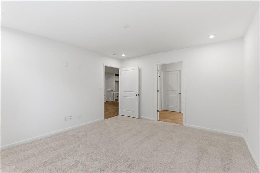 Spacious, unfurnished interior of a new home in Silver Leaf, Dawsonville (Image 23).