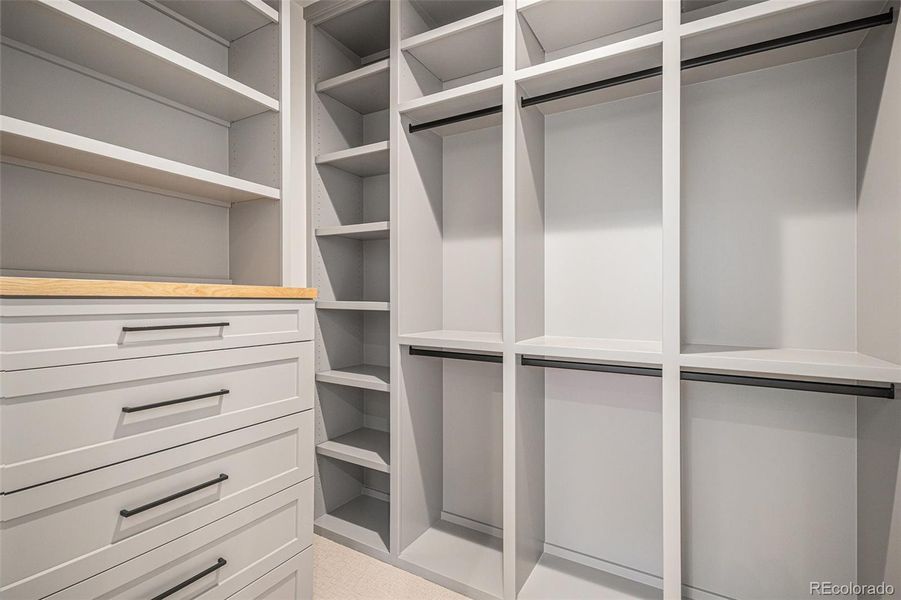 Image 40 of a home in .