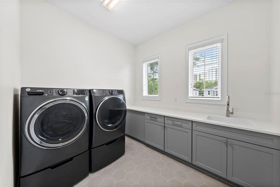 Furnished interior view inside a new home in , Tampa (Image 29). Furnished interior view inside a new home in , Tampa (Image 29).