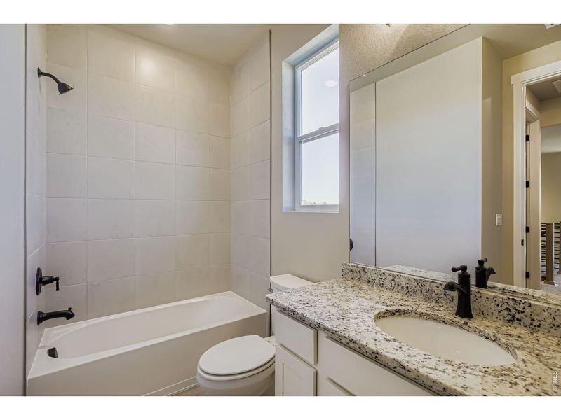 Furnished interior view inside a new home in Country Club Reserve – Fort Collins, Fort Collins (Image 10).