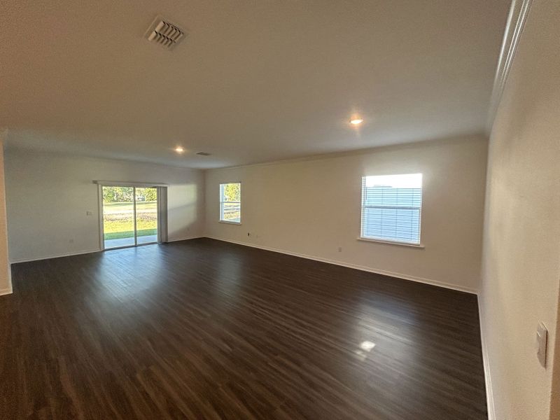 Spacious, unfurnished interior of a new home in Brookshire Green, Kingsland (Image 11).