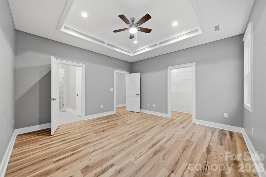 Spacious, unfurnished interior of a new home in , Maiden (Image 36).