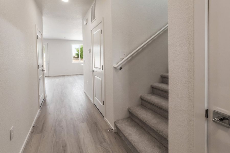 Spacious, unfurnished interior of a new home in Bloom, Fort Collins (Image 39).