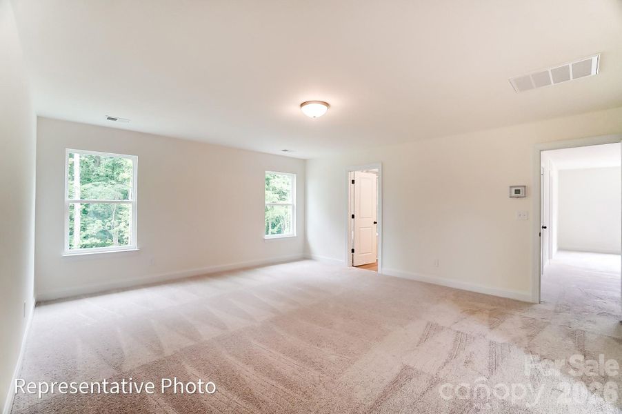 Spacious, unfurnished interior of a new home in Enclave at Riverdale, Huntersville (Image 21).