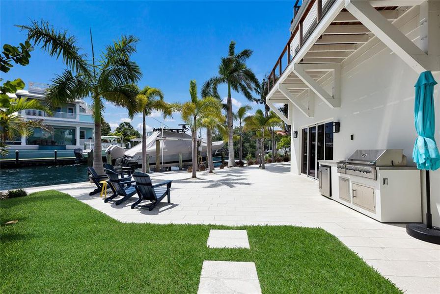 Exterior details and patio area of a home in , Bradenton Beach (Image 34).