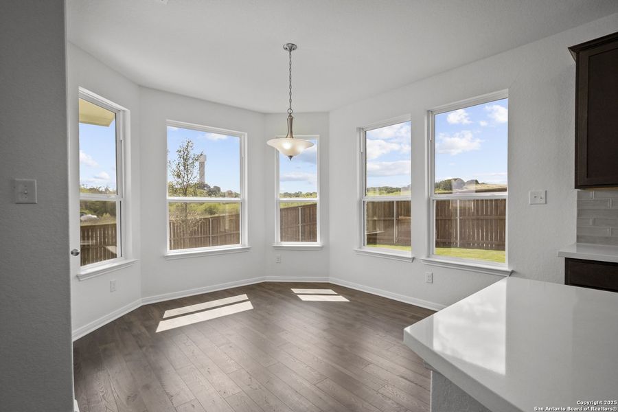 Spacious, unfurnished interior of a new home in Homestead, Schertz (Image 27).
