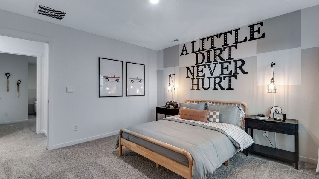 Furnished interior view inside a new home in Settlers Crossing, Commerce City (Image 18).