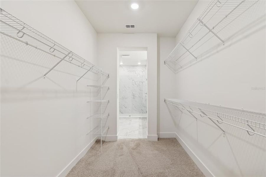 Spacious, unfurnished interior of a new home in North River Ranch – Townhomes, Parrish (Image 33).