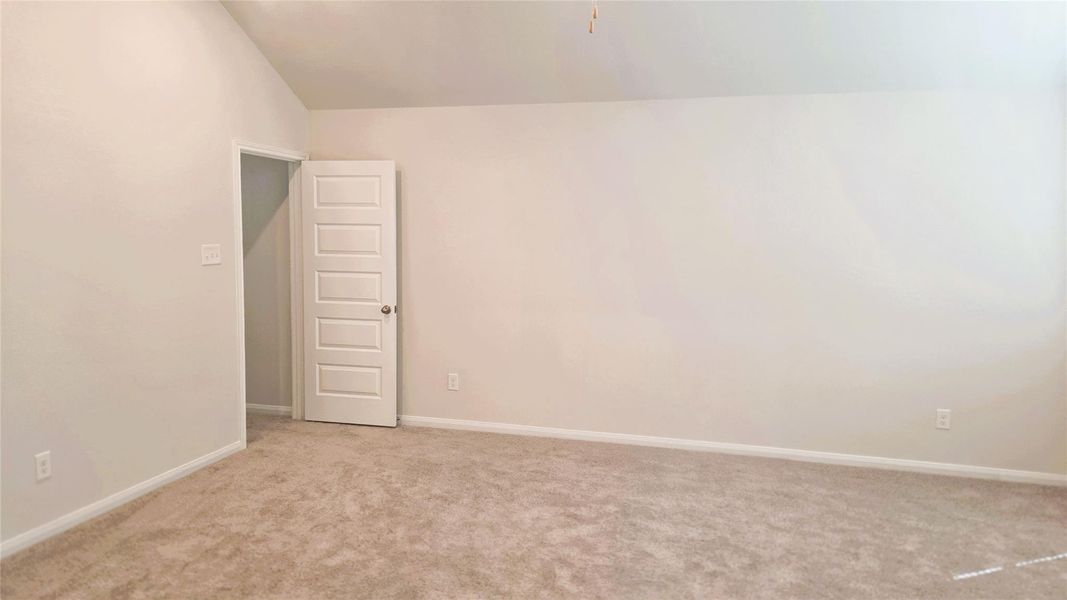 More than enough room for big furniture More than enough room for big furniture