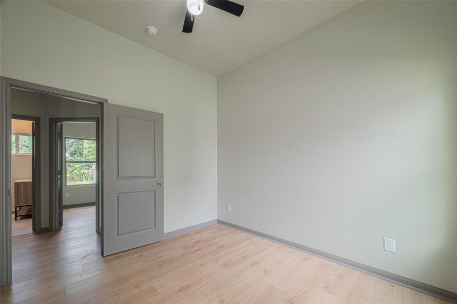Spacious, unfurnished interior of a new home in , Baytown (Image 25). Spacious, unfurnished interior of a new home in , Baytown (Image 25).