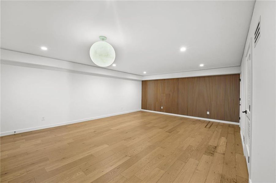 Spacious, unfurnished interior of a new home in , Atlanta (Image 57).