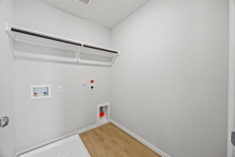 24-web-or-mls-606-ridgewood-dr 24-web-or-mls-606-ridgewood-dr